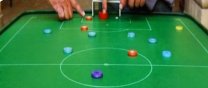 Aprenem a jugar a futbol de botons