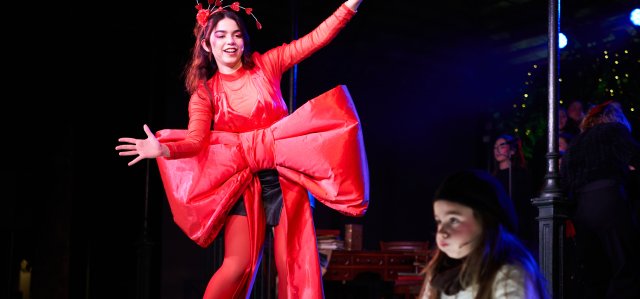 Torna la CuCo!
Dv. 19/12, ds. 20/12 
i dg. 21/12, 18.30 h
Jardins del Palau Tolrà