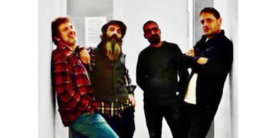 Road Cover Band.