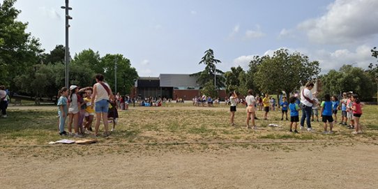  L’“English Day” omple la plaça de la Fàbrica Nova