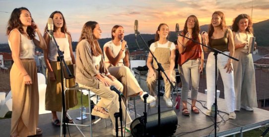 Una actuació del Kor Ítsia.