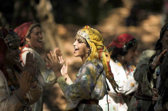 Fotograma de "La fuente de las mujeres"